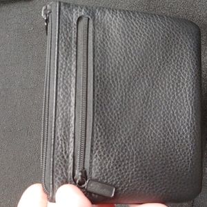 Burton coin/credit card/money holder